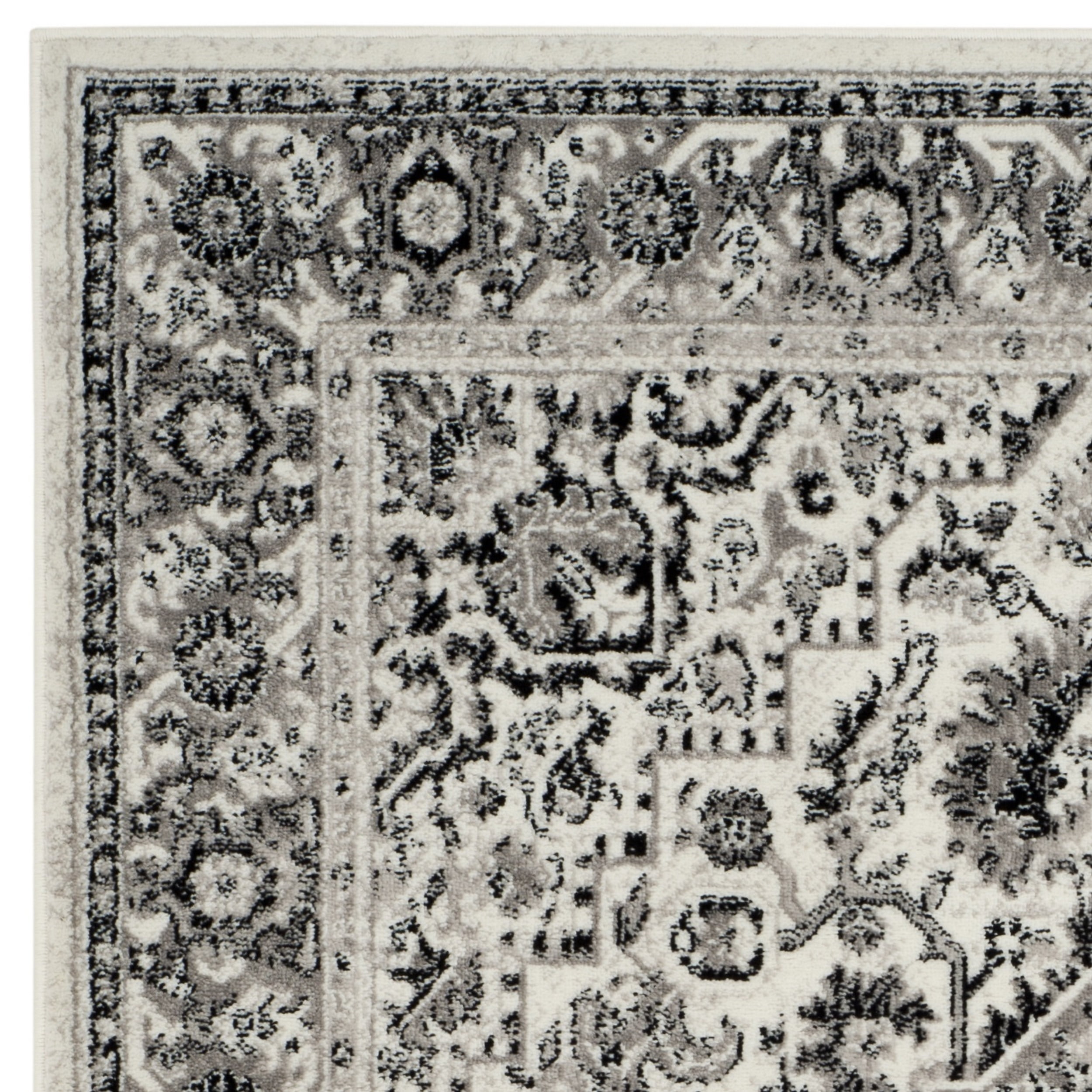 SAFAVIEH Skyler Collection 6' x 9' Grey/Ivory SKY126K Boho Chic Distressed Medallion Non-Shedding Living Room Bedroom Dining Home Office Area Rug