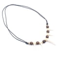 thumbnail image 1 of Collar Caiyao Tribal con Diente de Lobo Acrílico Ajustable, 1 of 5