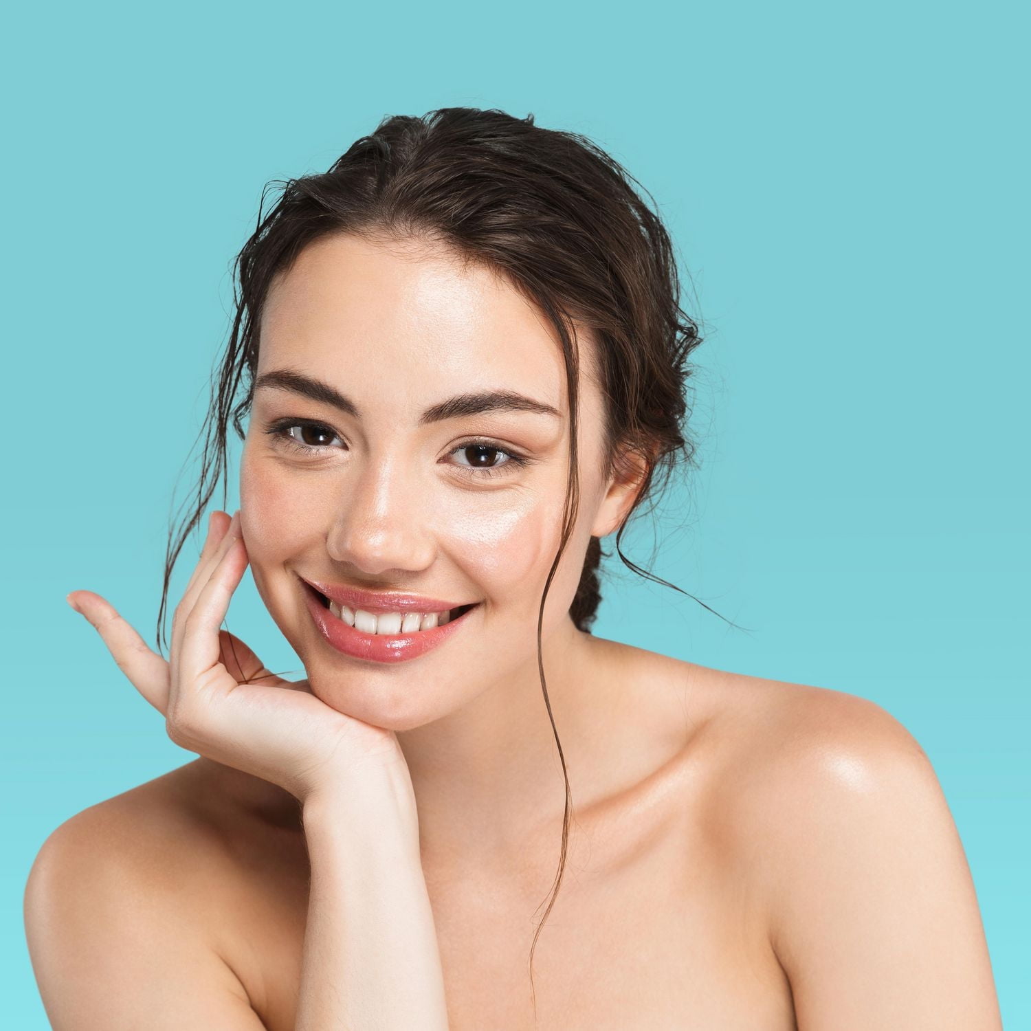 St. Ives Coconut Water & Orchid Body Wash, 650ml Body Wash