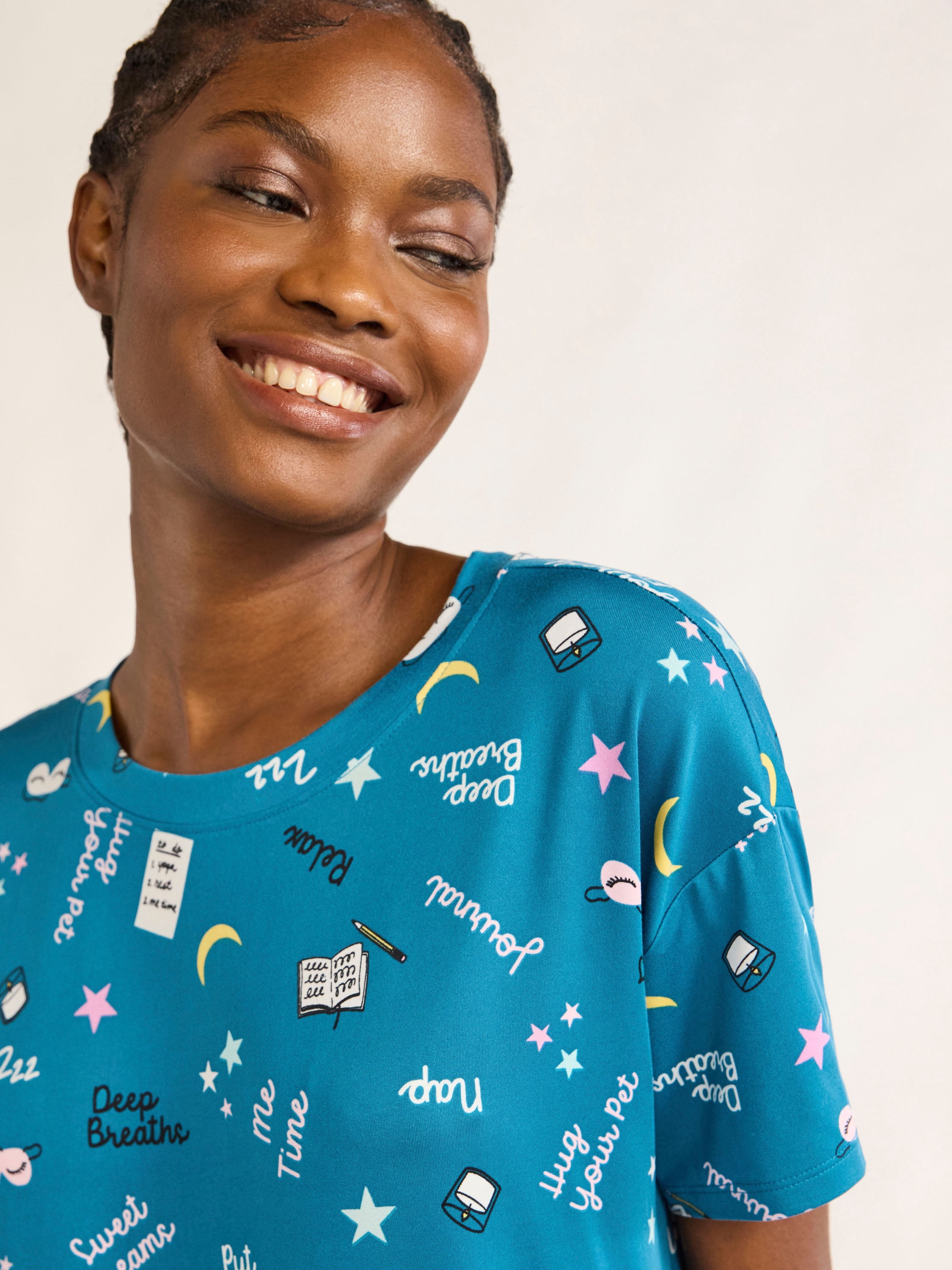 Joyspun Women’s Short Sleeve Sleep Shirt, Sizes S/M to 2X/3X