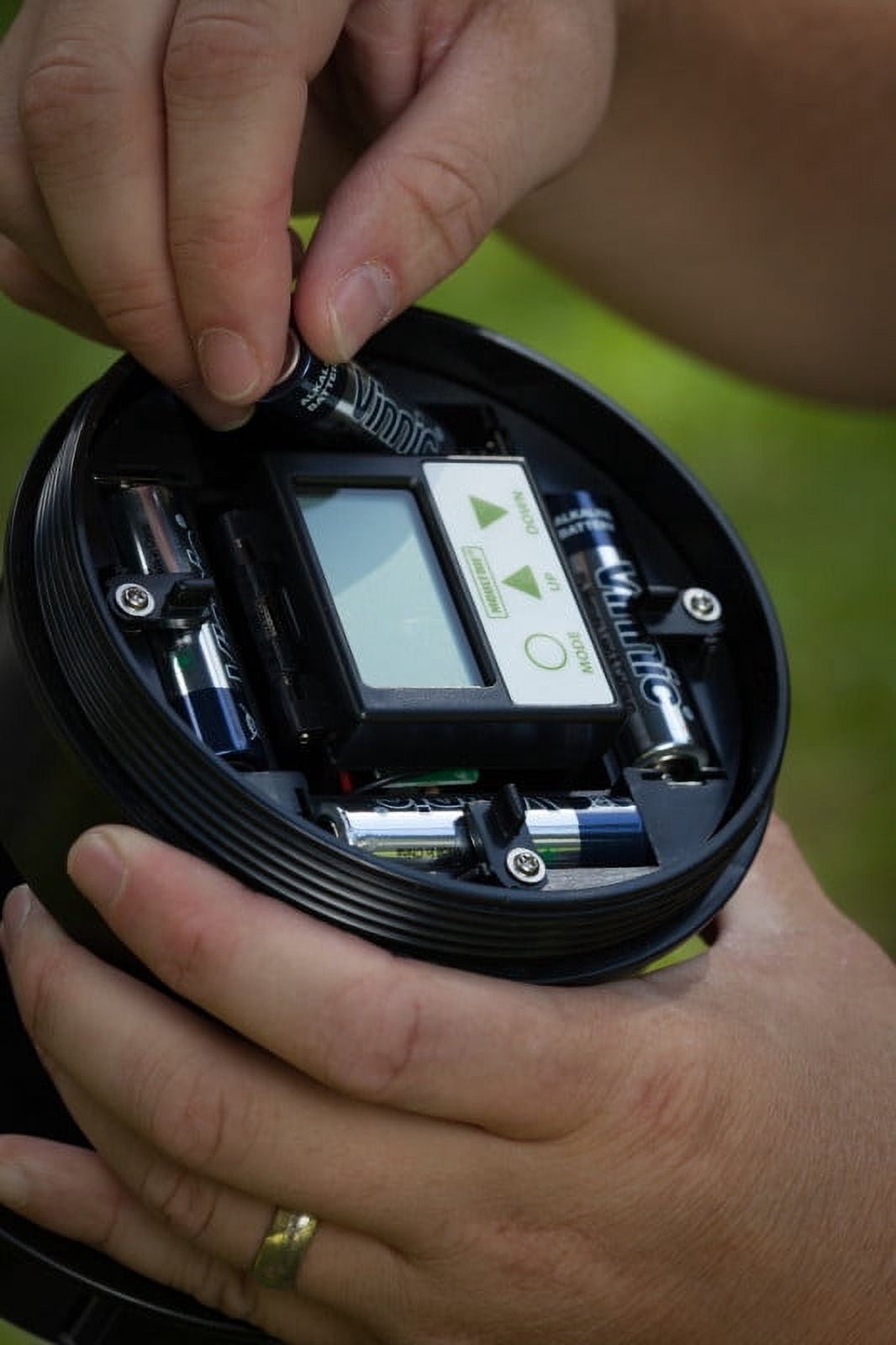 Moultrie All-in-One Feeder Kit with Timer - Runs on 4 AA Batteries - Universal Feeder Motor Kit