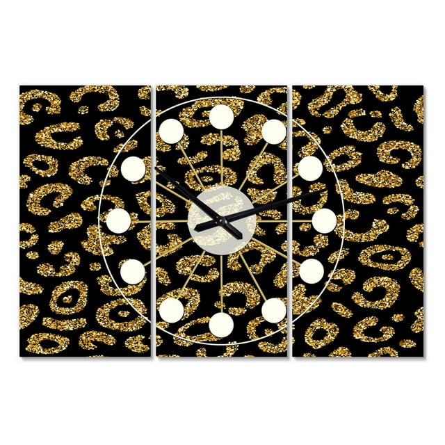 Designart « Golden Leopard Fur Surdimensionné Milieu du Siècle Moderne Multipanel Horloge Murale