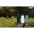 thumbnail image 3 of CamelBak Chute Mag Bouteille d'Eau en Acier Inoxydable Isolée sous Vide - 25oz, Noir, 3 of 7