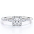 thumbnail image 1 of JeenMata Anillo de Compromiso con Diseño de Halo de 0,3 TCW con Detalles Pavé de Diamantes de Talla Princesa en Oro Blanco de 18 K sobre Plata, 1 of 6