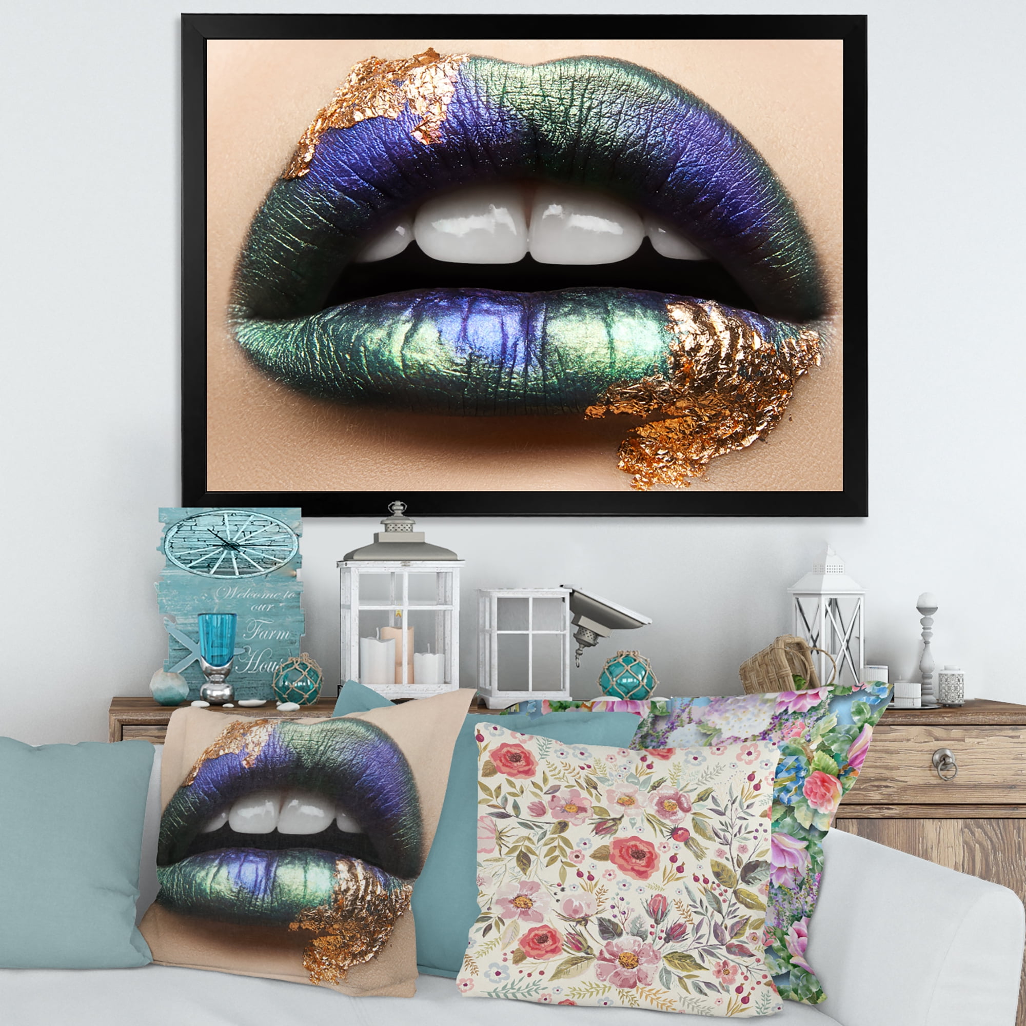 Designart 'Woman Lips With Green Lipstick & Teeth' Modern Framed Art Print