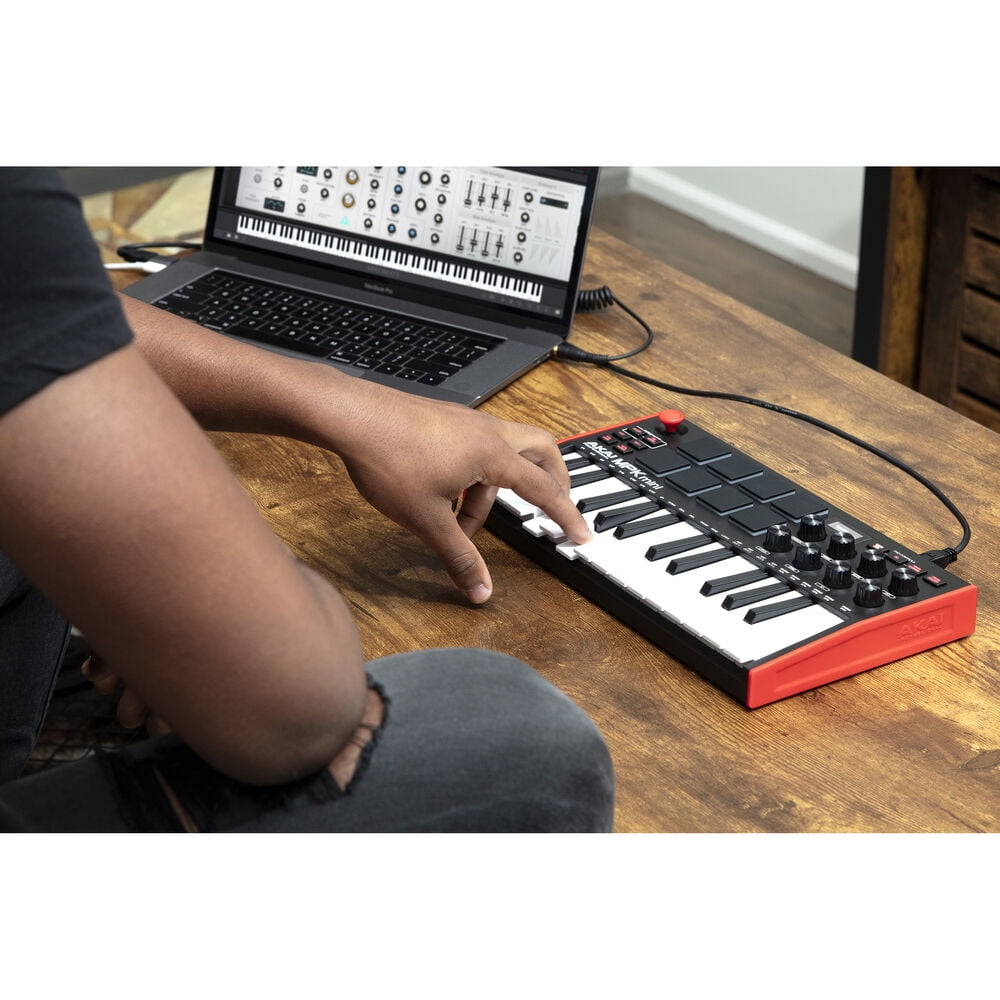 Amazon.com: Akai MPK Mini MK3 MIDI Keyboard Controller + M