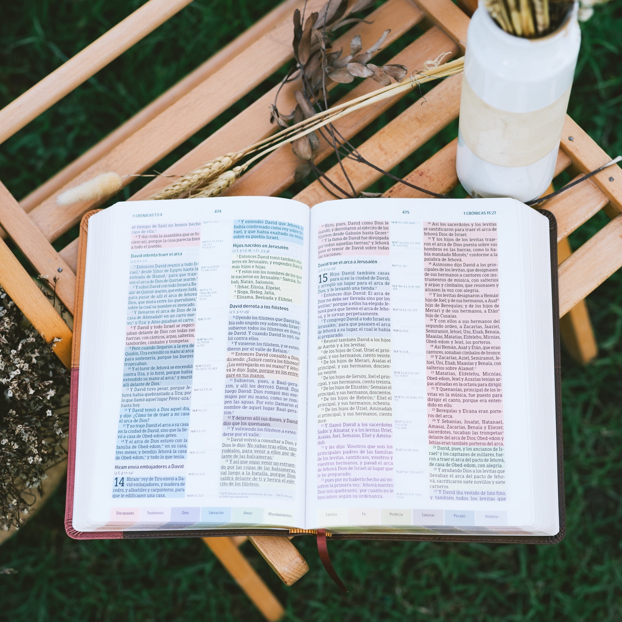 Biblia en Español costumbre | Biblia Reina Valera 1960 en espanol | Custom Engraved Spanish Rainbow Bible Christian Gifts Spanish Bible