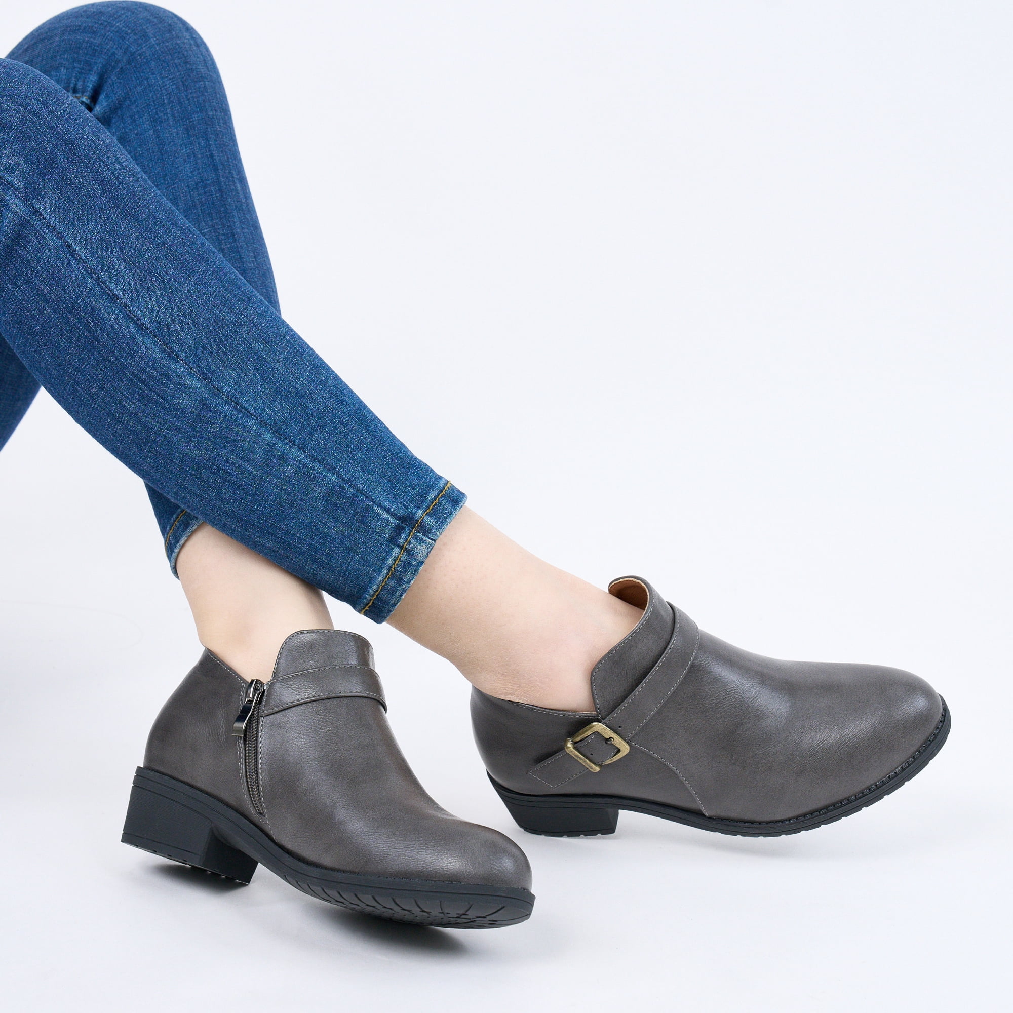 Ecetana Women's Chunky Low Heel Ankle Boots Round Toe Leather