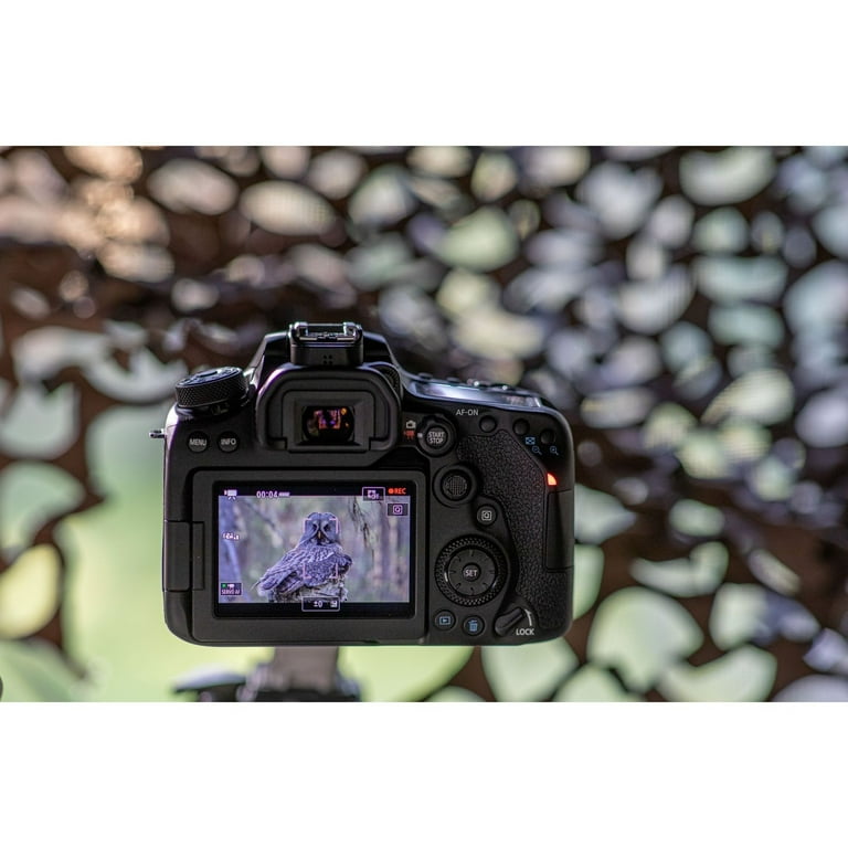 Canon EOS 90D Digital SLR Camera - 32.5 MP, 4K/30 fps, 7.5x Canon EOS 90D Digital SLR Camera - 32.5 MP, 4K/30 fps, 7.5x