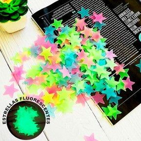 Estrellas de Plástico Fluorescentes Colores Brilla en la Obscuridad Generico ESTRELLAS LUMINOSAS