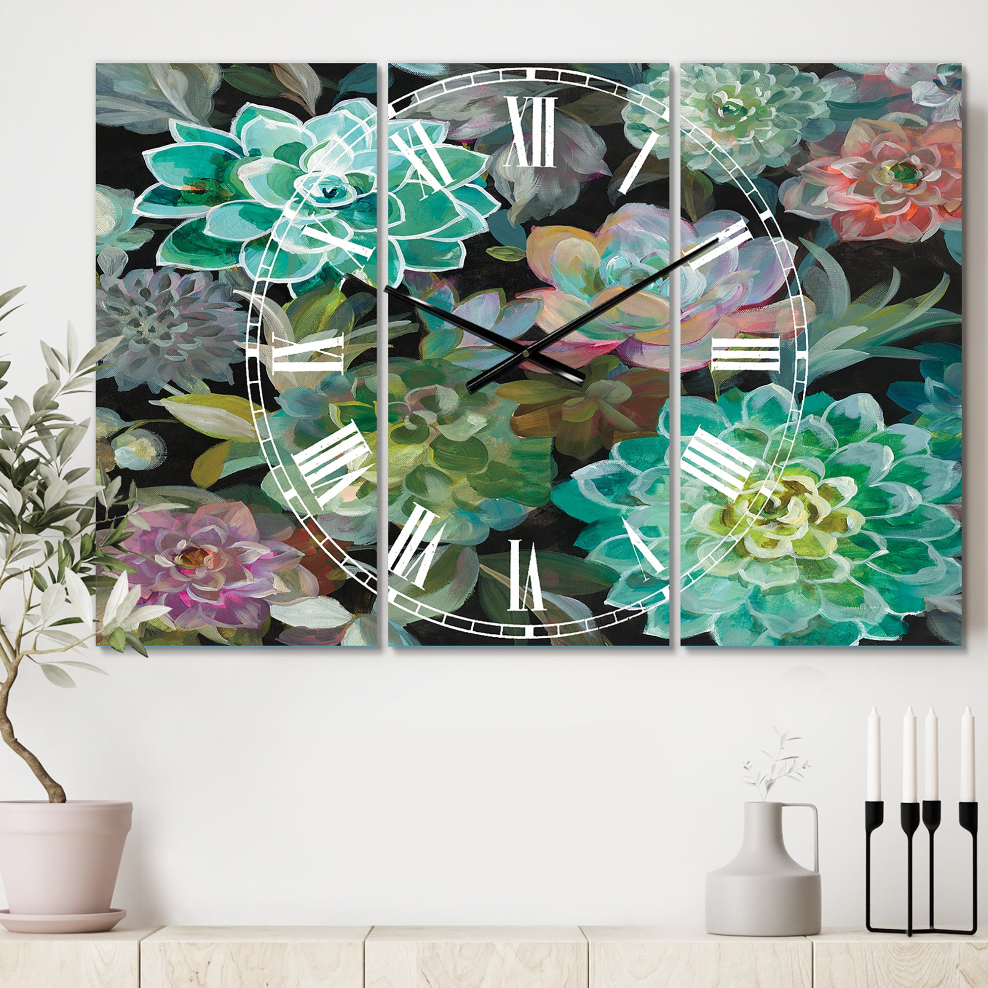 Designart 'Floral Succulents' Traditional Wall Clock