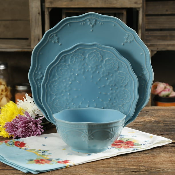 The Pioneer Woman Farmhouse Lace 12Piece Dinnerware Set