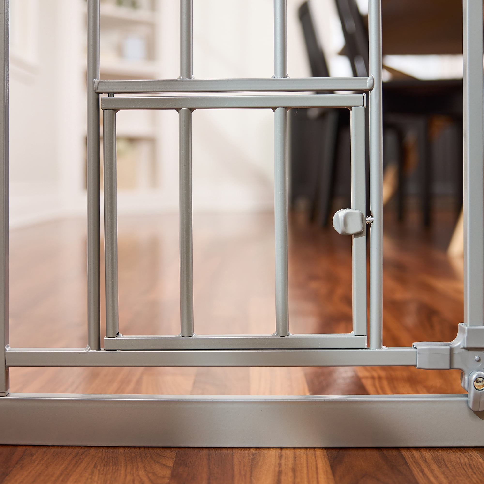 Carlson Platinum Extra Wide Pet Gate with Small Pet Door, 30" H x 29"-51" W, Metal
