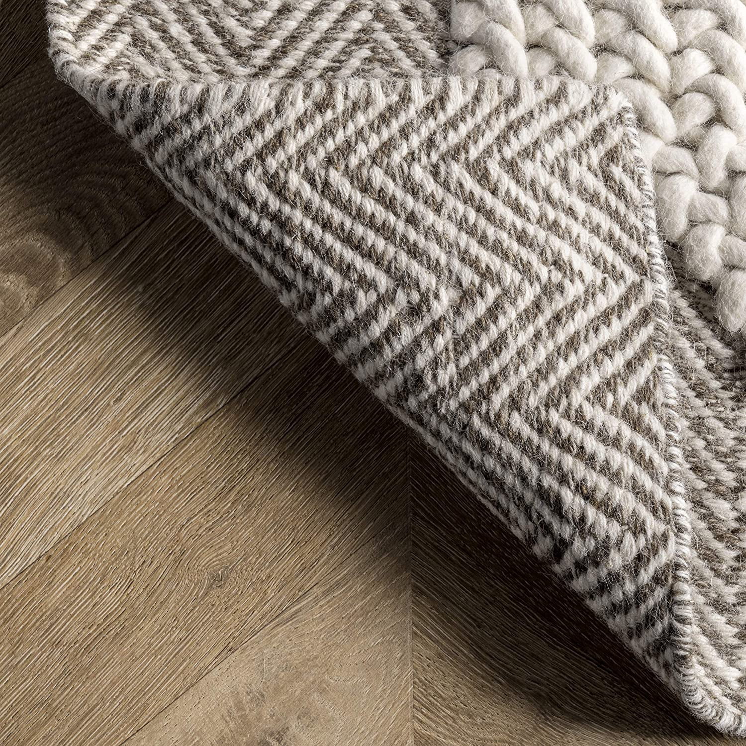 nuLOOM River Hand Woven Textured Trellis Wool Area Rug, 5' x 8', Beige