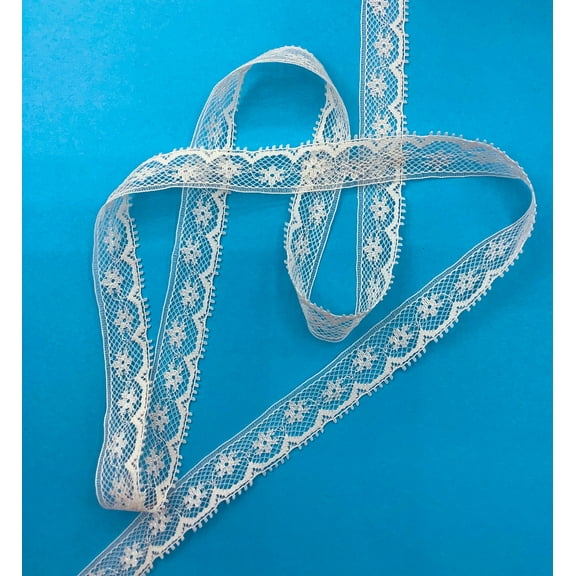 Natural 5/8" Dainty Lace