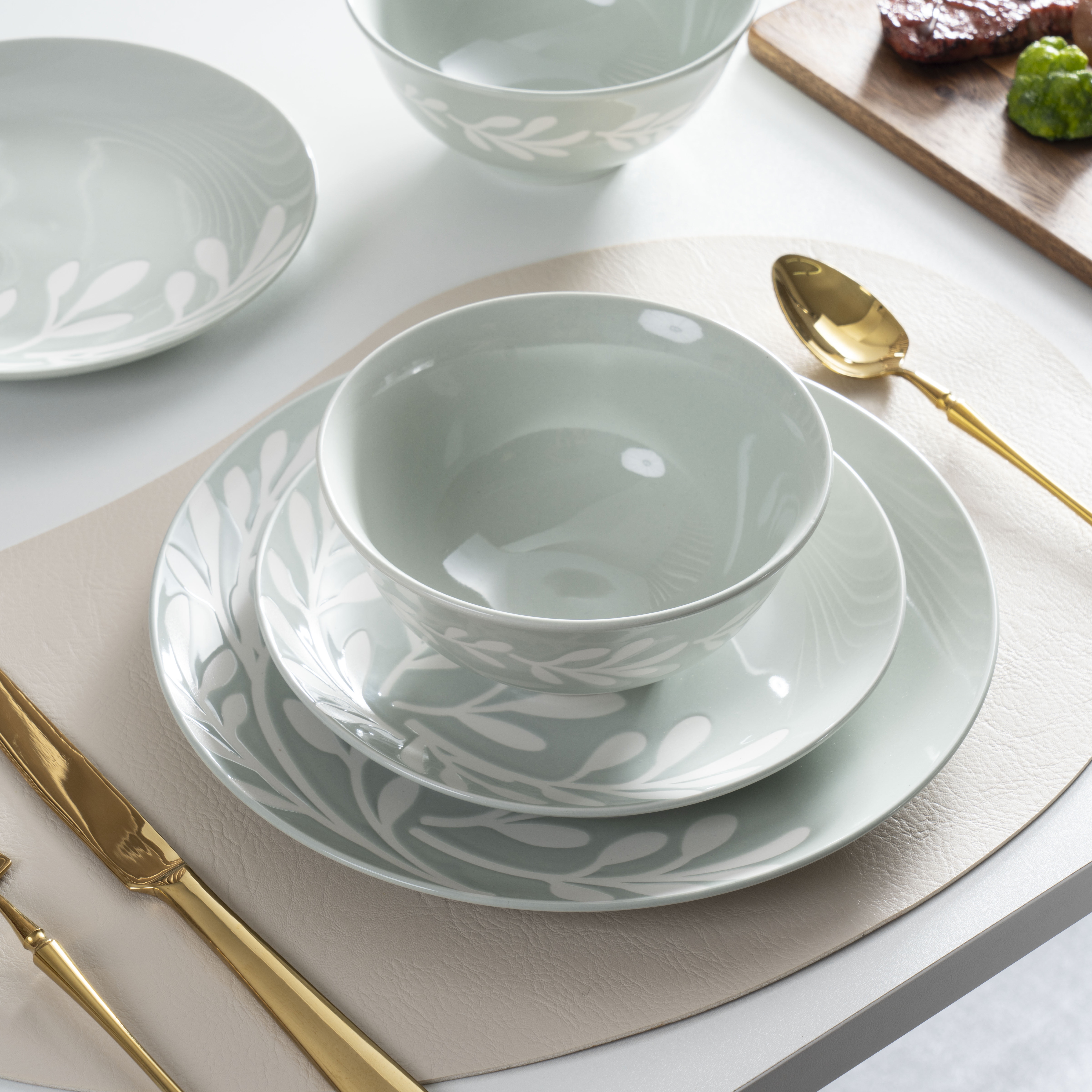 Mainstays Emelie Green 12-Piece Stoneware Dinnerware Set