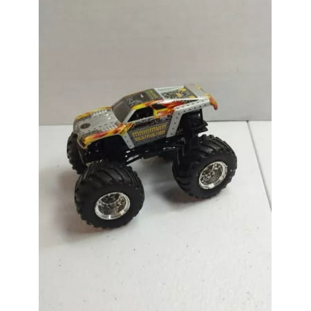 Hot Wheels 1:43 Monster Jam Truck Rev Tredz Max-D Maximum Destruction Big Tire Parts