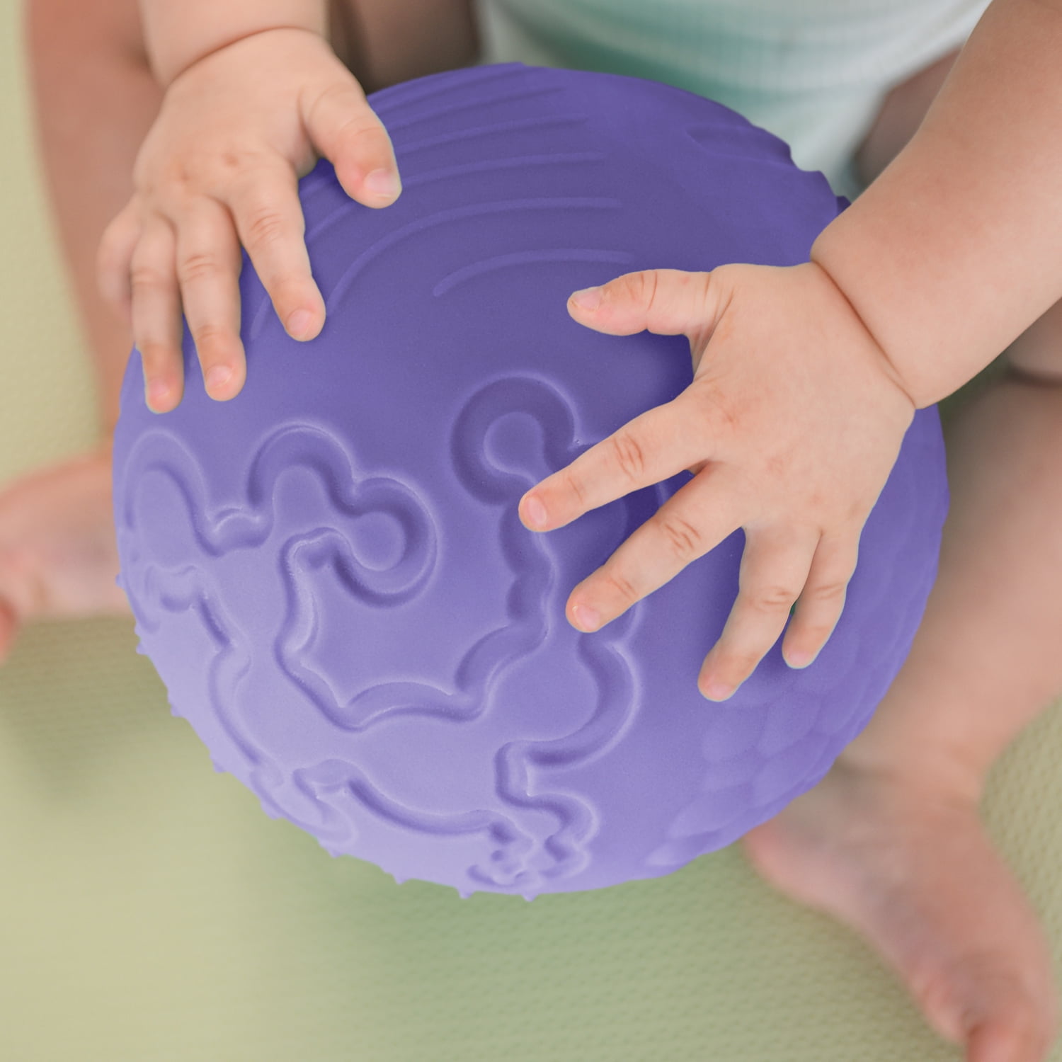 Edushape Texture-iffic Sensory Ball for Baby Purple