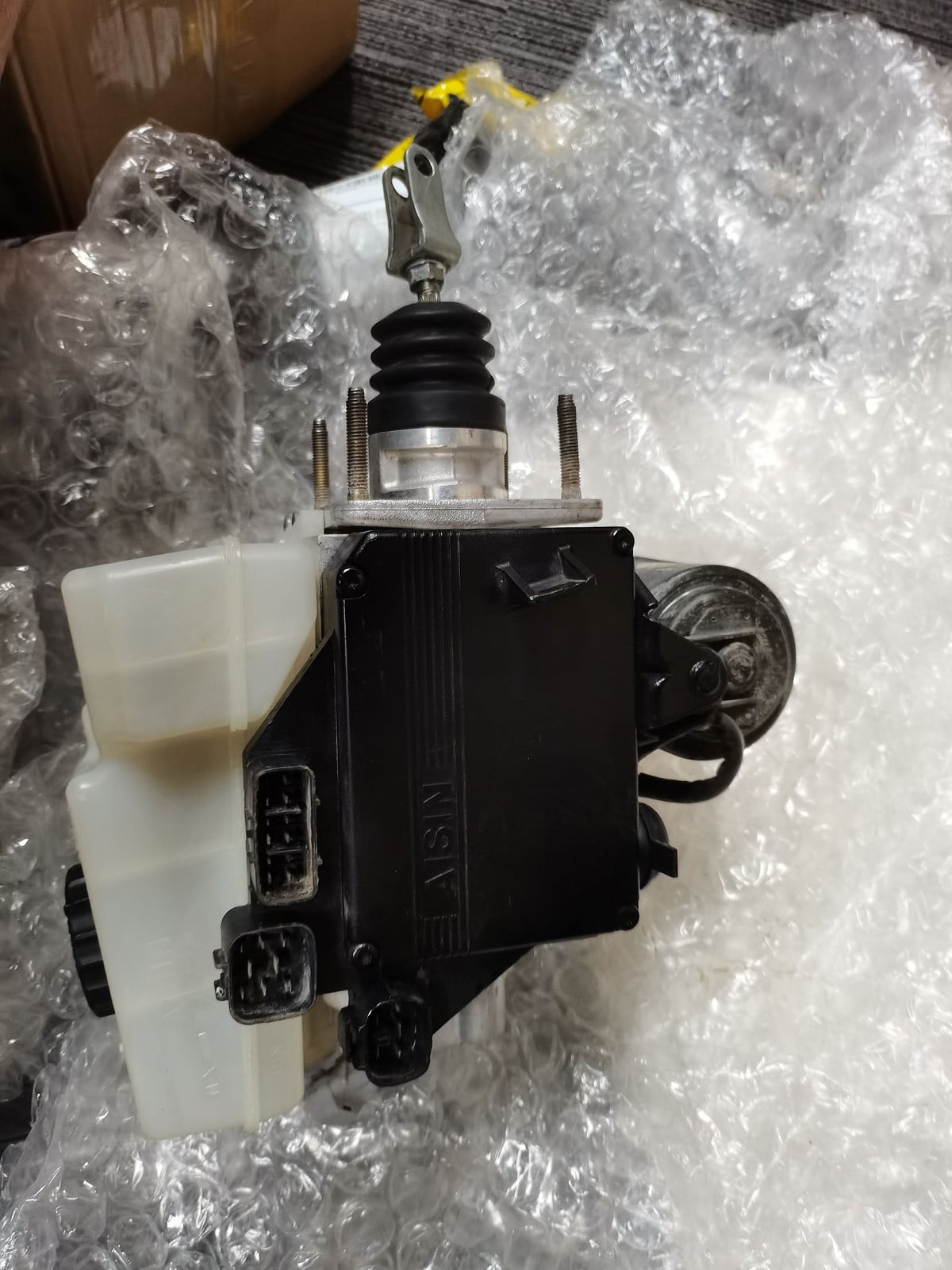 For TOYOTA 4RUNNER ABS ANTI-LOCK BRAKE PUMP MASTER CYLINDER 47050-35010