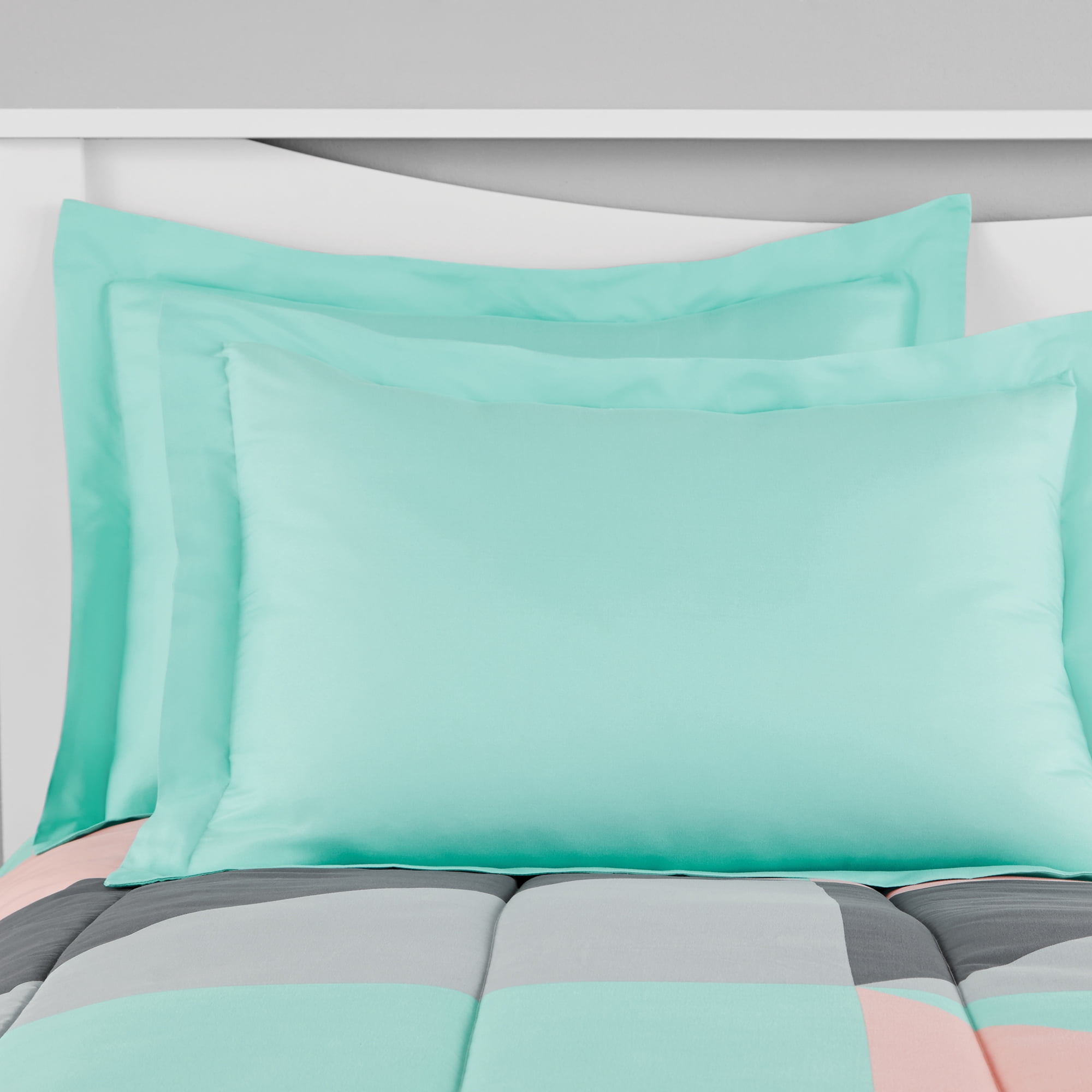 Mainstays Gray and Teal Geometric 8 Piece Bed in a Bag Comforter Set With Sheets, Full