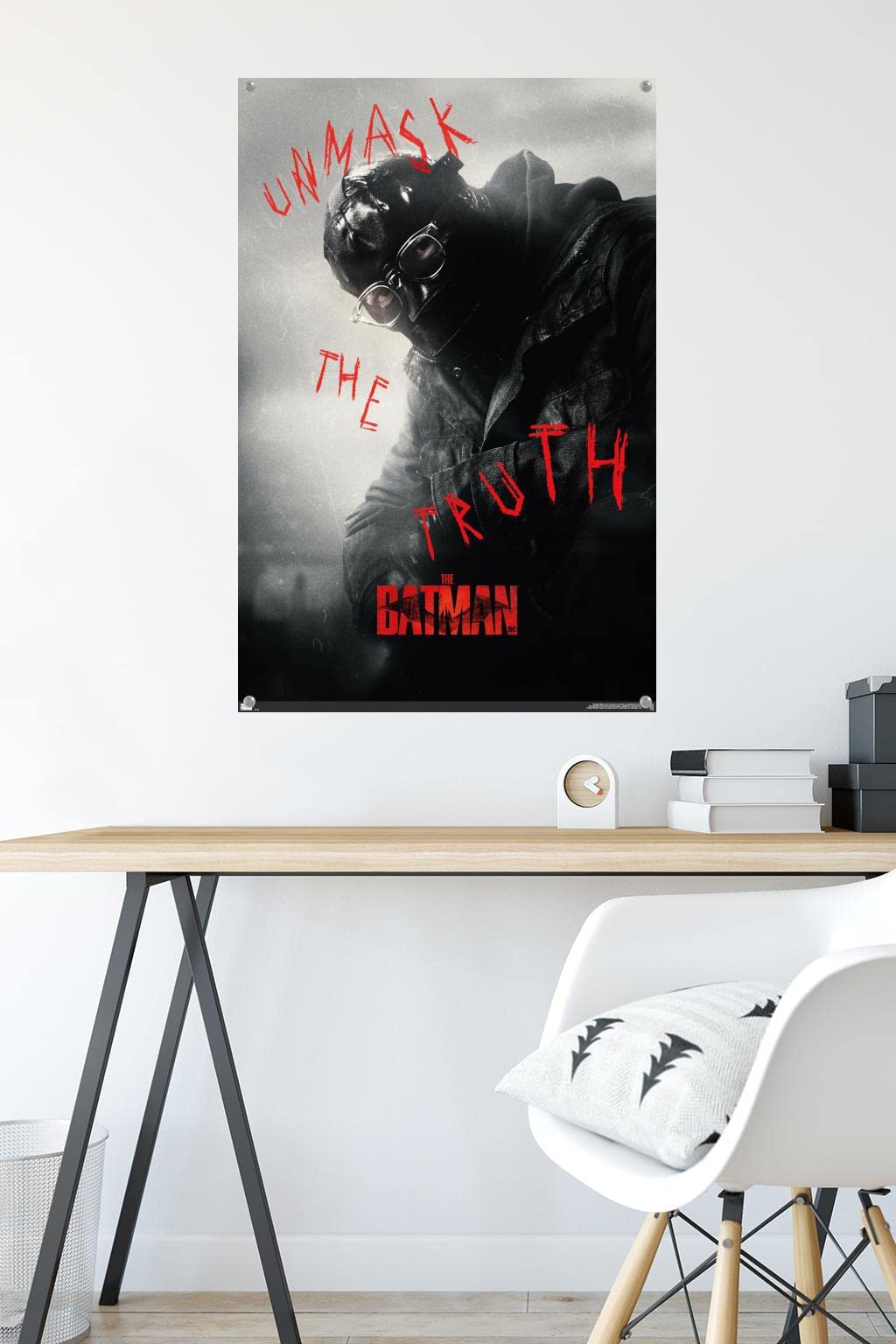 DC Comics Movie The Batman - Edward Nashton A.K.A. The Riddler One Sheet Wall Poster with Pushpins, 22.375" x 34"