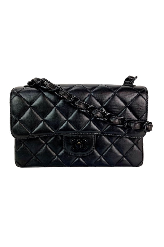 Pre-Owned Chanel Vintage Quilted Lambskin Black Resin Chain Small Classic Single Flap Bag RARE