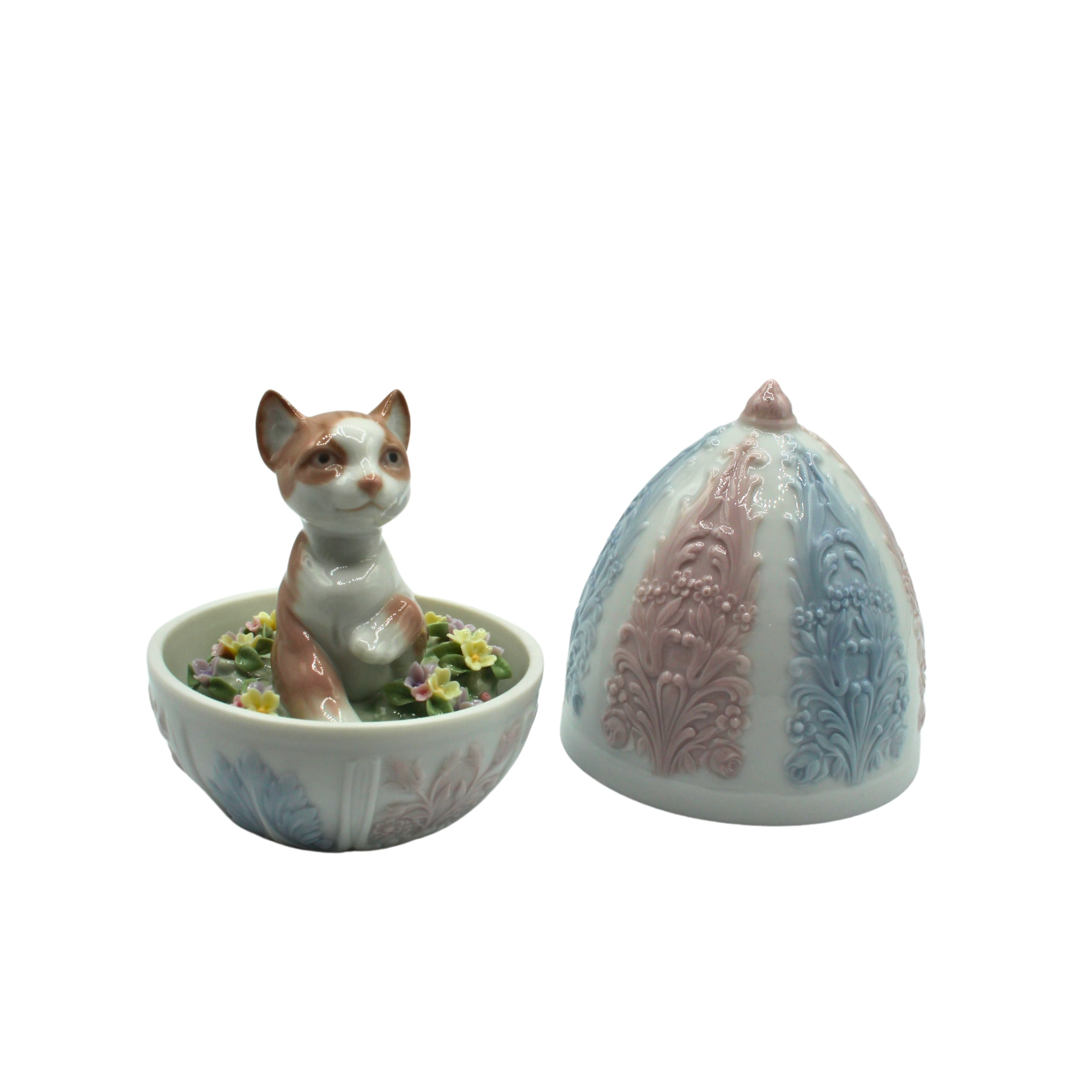 Lladro Figurine: 6616 Kitty Surprise | Mint with Box - Walmart.com