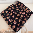 thumbnail image 2 of Pantalones casuales con estampado de Hello Kitty de Sanrio, pantalones rectos holgados con forro de felpa y dibujos animados a la moda, pantalones negros bonitos Y2k para mujer, 2 of 3