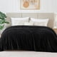 thumbnail image 1 of Cobija Tamaño King para Sofá, Sillón, Cama, Cobija de Cama Súper Suave de 230GSM con Rayas Negras para Oficina, Picnic, Viaje, Recámara, Cálida, Acogedora, Ligera, Decoración Del Hogar para Todas las, 1 of 7