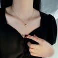 thumbnail image 1 of Collar de amor para mujer, sencillo, combinable, elegante, ligero, de lujo, cadena con colgante de corazón de melocotón, cadena para clavícula, 1 of 5