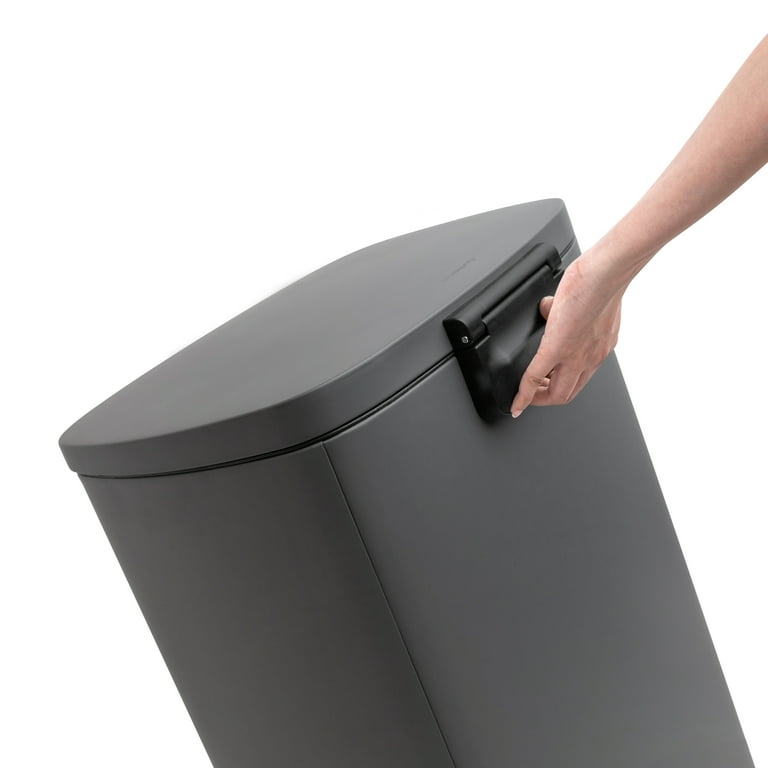 Brabantia 3.2 Gallon newIcon Step Trash Can