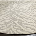 thumbnail image 3 of SAFAVIEH Marbella Daria Geometric Area Rug, Light Grey/Ivory, 6' x 6' Round, 3 of 5
