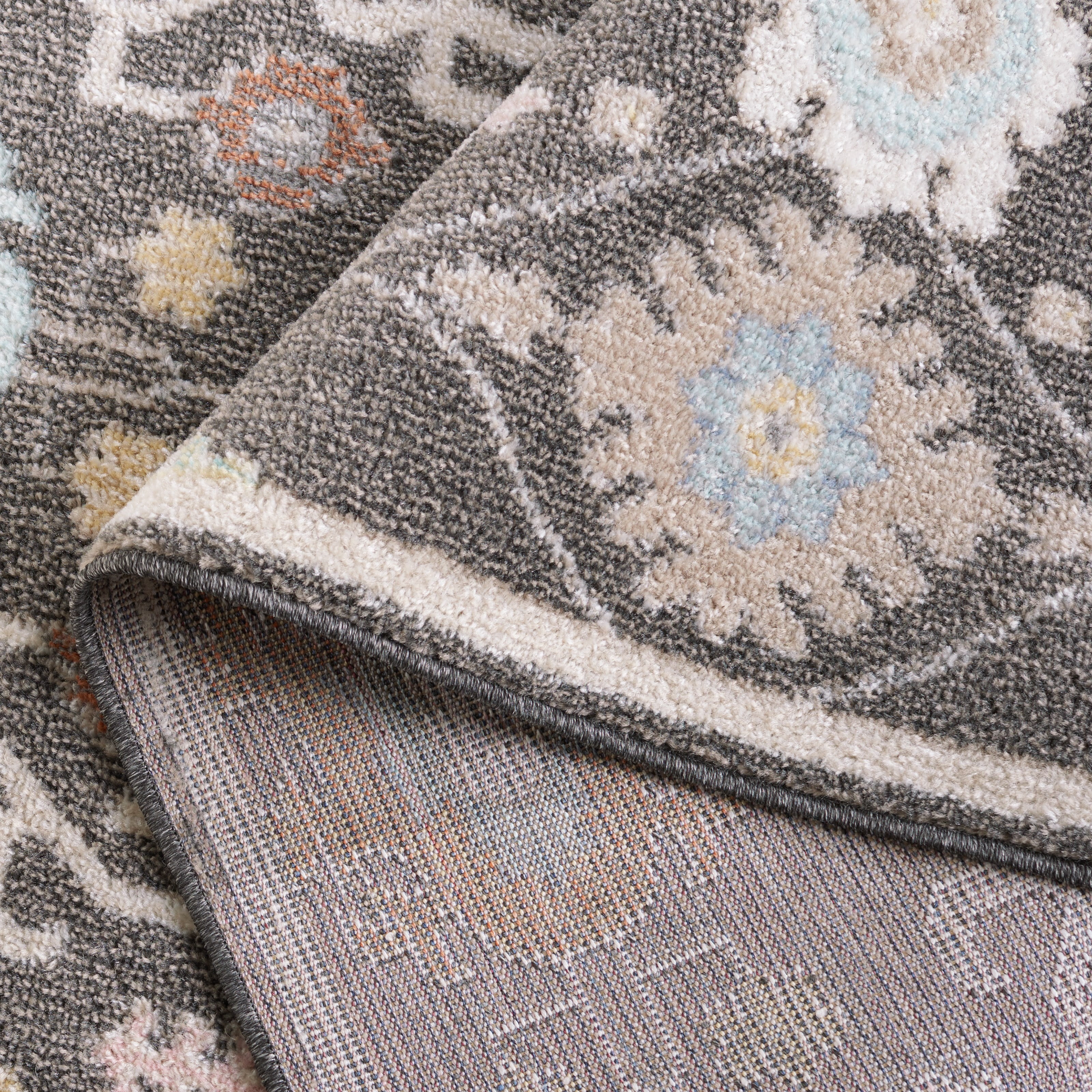 SAFAVIEH Phoenix Joseph Floral Area Rug, Dark Gray/Ivory Blue, 4'5" x 6'5"