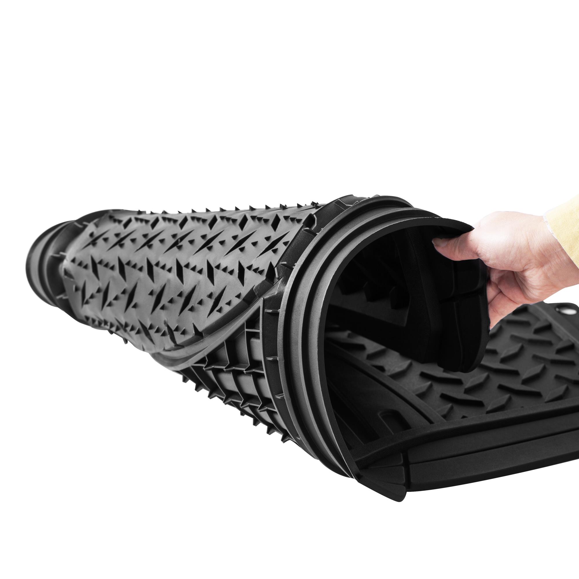 Auto Drive 2-Piece Diamond Plate Floor Mats, Black photo 8
