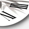 thumbnail image 3 of Designart 1 in Quartz Traditional Wall Clock, 3 of 5