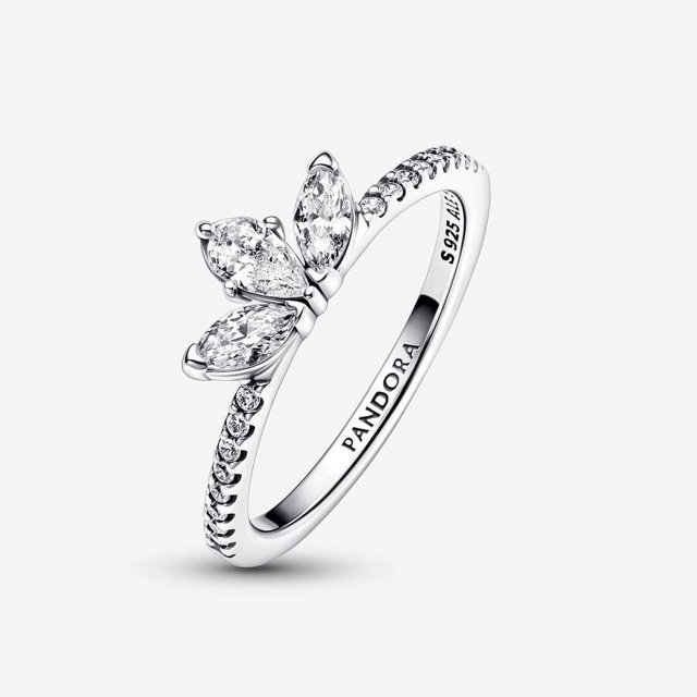 Pandora Anillo con Racimo de Herbario Brillante / Talla 7.5