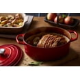thumbnail image 3 of Horno holandés Le Creuset de hierro fundido esmaltado Signature, 5 litros, color cereza, 3 of 4