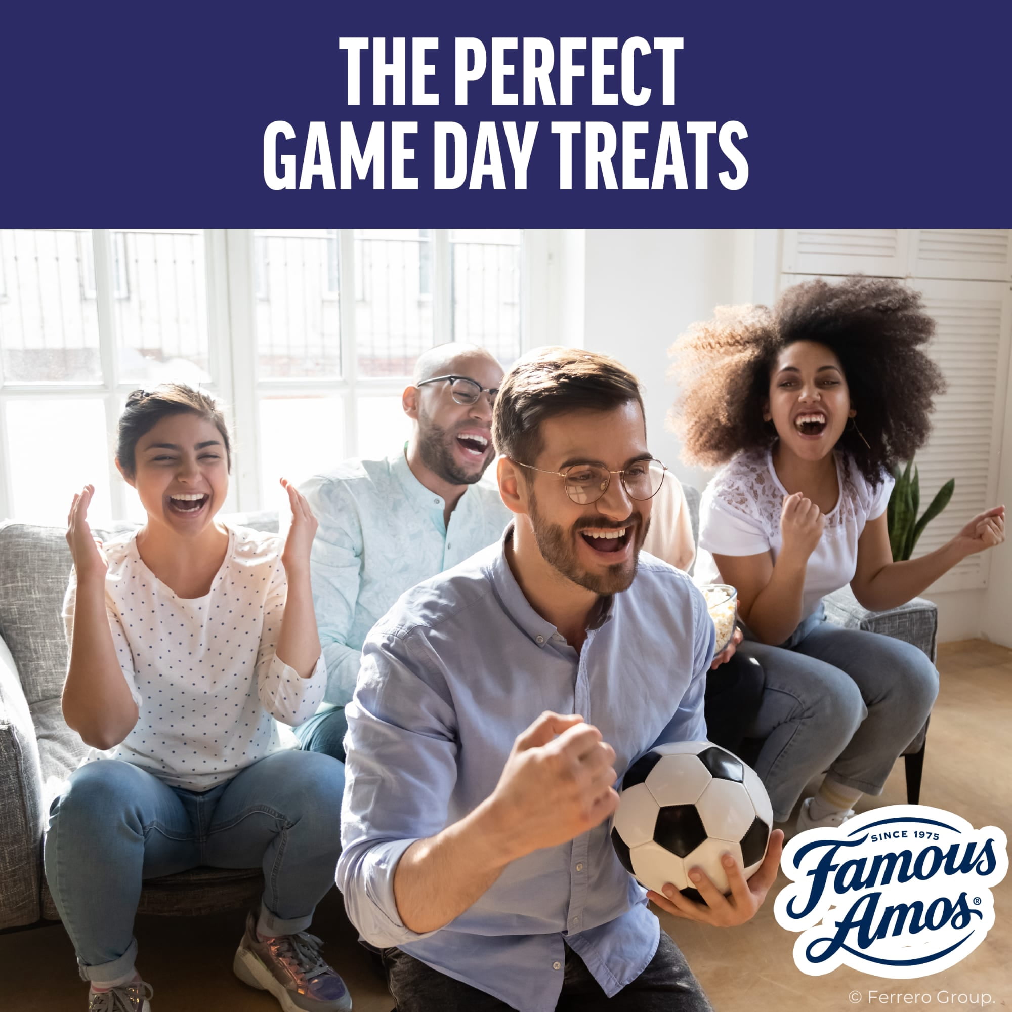 (3 pack) Famous Amos Classic Chocolate Chip Cookies, Bite-size cookies, Sweet Treats, 30 Pack Box, 1 oz Bag