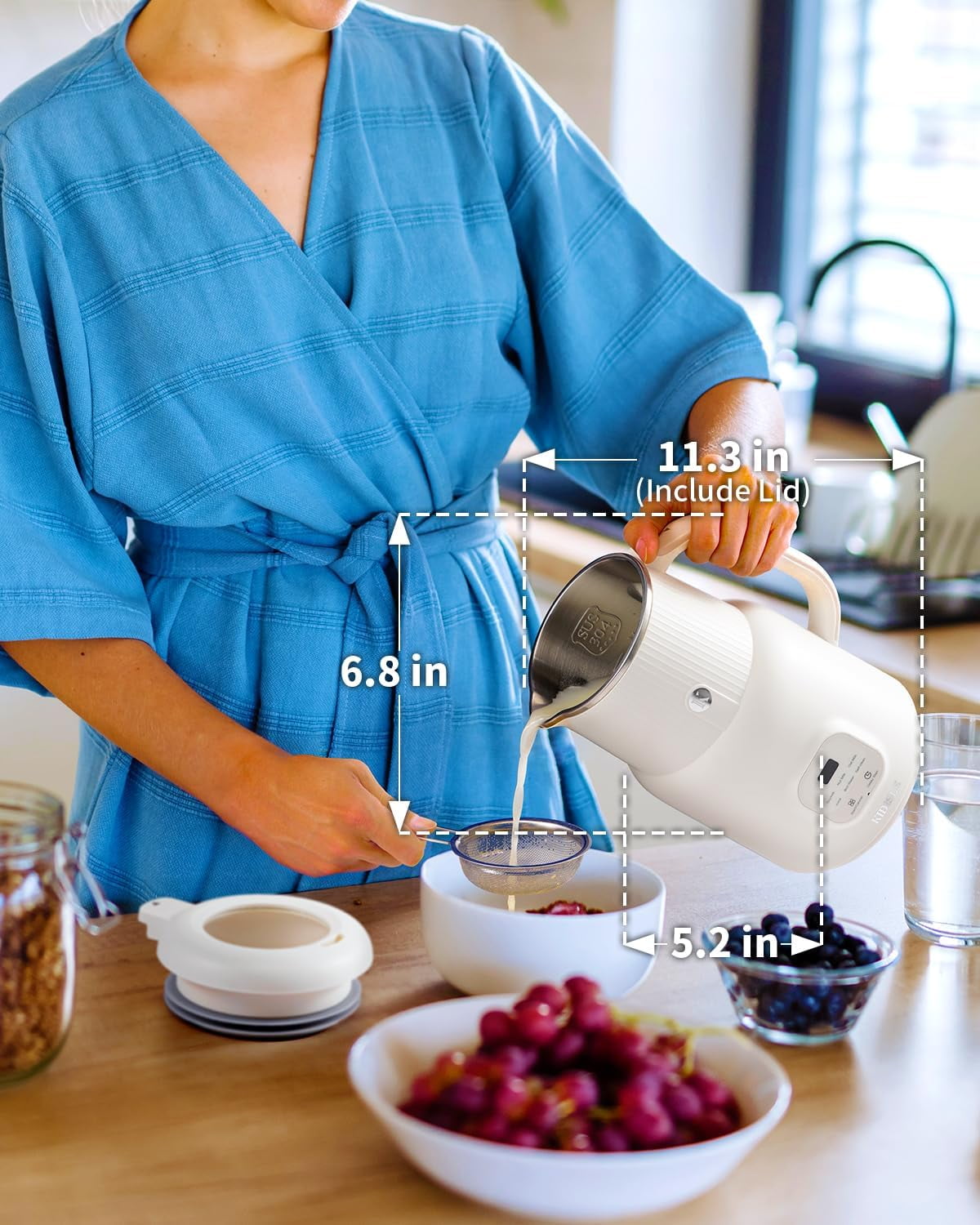 TWOMEOW Automatic Nut Milk Maker, 20oz Multi Function Soy Almond Oat  Coconut Milk Machine with Self-Clean, 2-Hour Keep Warm & Delay Timer