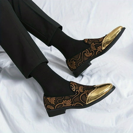 

Men‘s Gold Pointed Toe Trendy Loafer Shoes Breathable Lightweight Slip On Casual Shoes Men‘s Sneakers Spring And Summer
