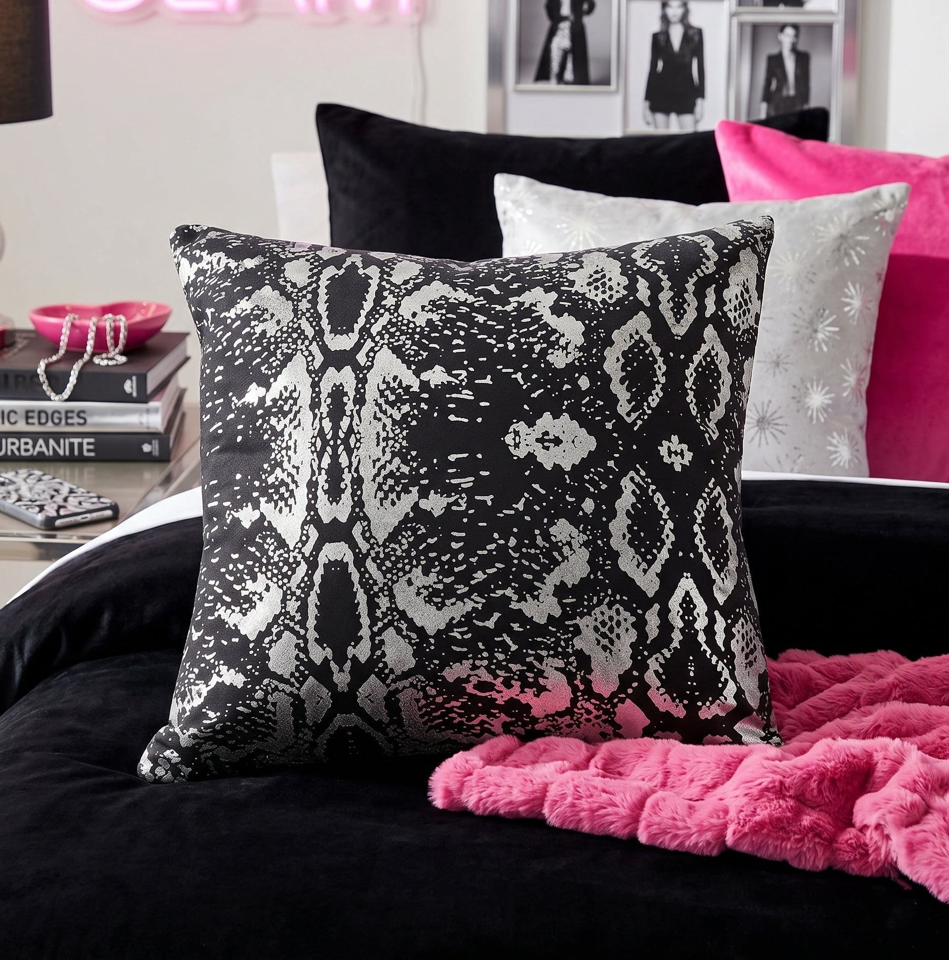 Ox Bay 20" x 20" Black/ Silver Animal Organic Cotton Pillow Cover
