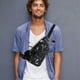 thumbnail image 4 of Bolsa de pecho para hombre - Bolsa mensajera de nylon para viajes y deportes al aire libre, bolso de hombro ligero con salida para auriculares y almacenamiento multicapa, 4 of 7