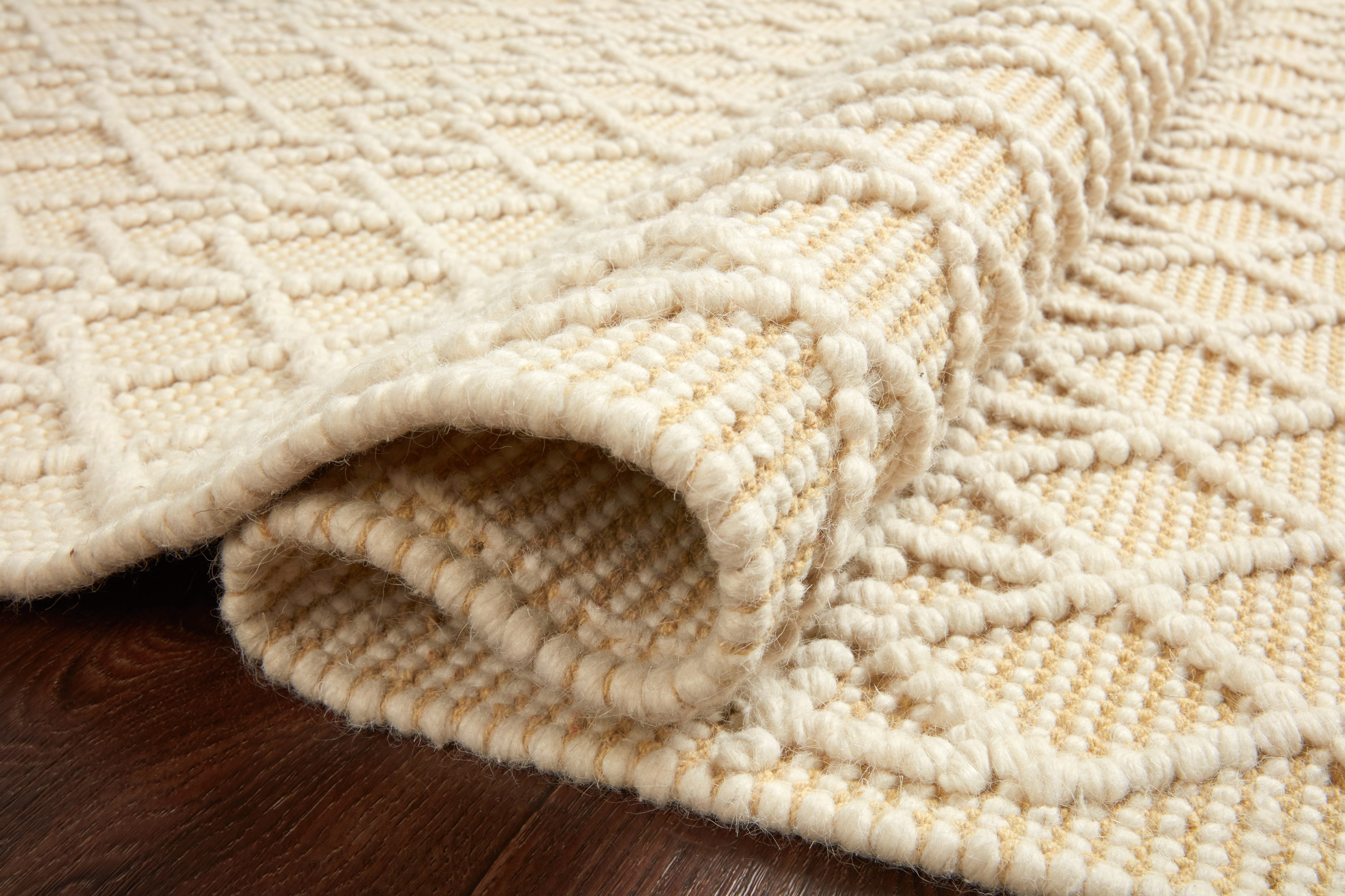 Loloi Noelle Ivory / Gold Geometric Area Rug 9'-0" x 12'-0"