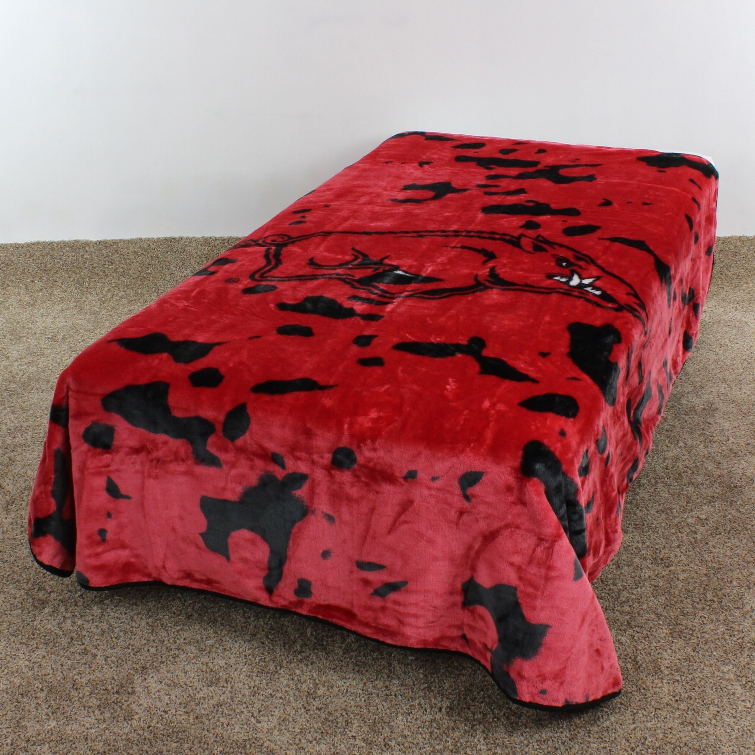College Covers Arkansas Razorbacks Huge Raschel Throw Blanket, Bedspread, 86" x 63"