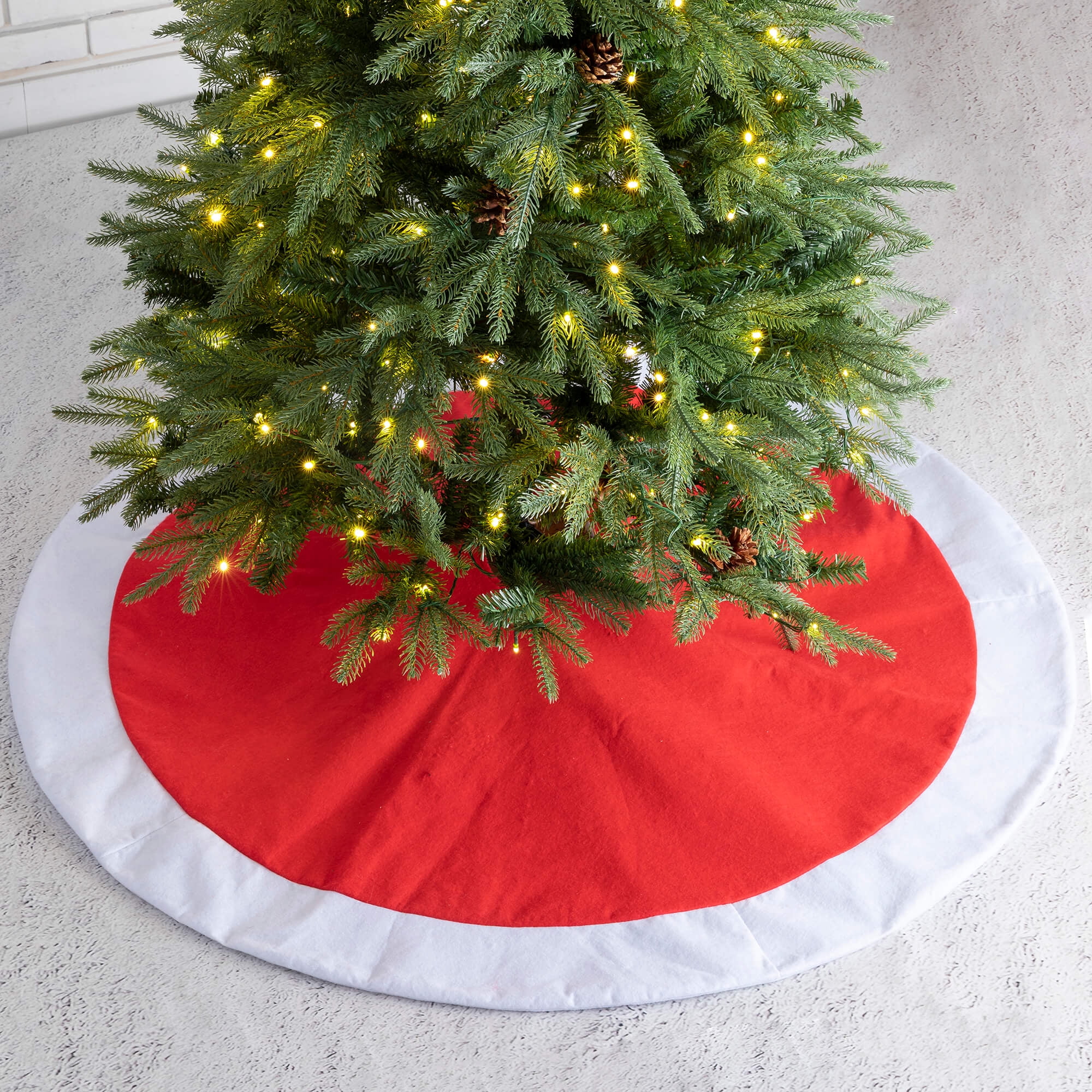 NEW Holiday Living 56" Soft Velvet Red Santa w/ White Trim Christmas Tree Skirt 