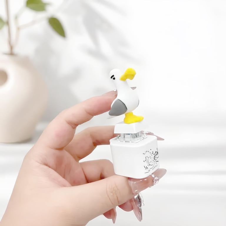 Générique Seagull Mine Sound Button Keychain, Rechargeable Fidget Clicker with Real Sound & LED Light, Adults Keyboard Clicker for Fun& Stress Relief (2pcs