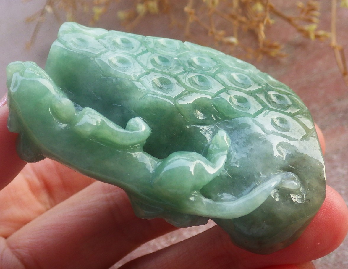 Green Natural A Jade jadeite Display Dragon Pi Xiu 698664 TN