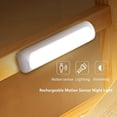thumbnail image 3 of Iluminación recargable para debajo de gabinetes, luz nocturna con batería de 2000 mAh y linterna, luz LED portátil con sensor de movimiento para armarios en casa (paquete de 1), 3 of 4