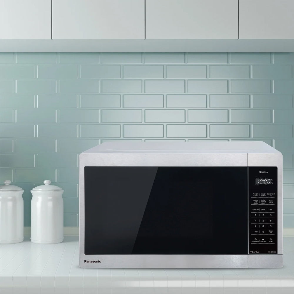 Panasonic 1.3 Cu Ft NNSC64MWC Child Lock Inverter Genius