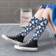thumbnail image 5 of Fotbe Shark Calcetas Divertidas Estampadas para Hombre y Mujer, Calcetas de Algodón hasta la Rodilla para Caminar, Correr, Enfermería y Embarazo, 5 of 6